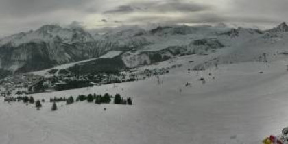 Obraz podglądu z kamery internetowej Courchevel - Col de la Loze